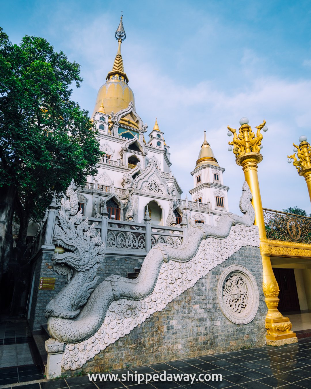 Architecture of Buu Long Pagoda in Saigon