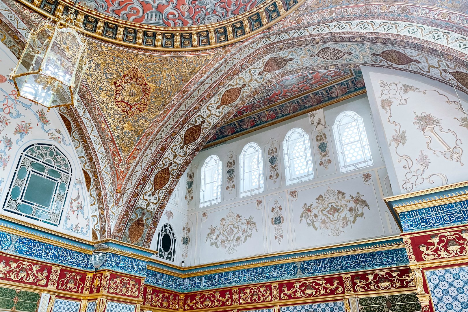 Ceiling and wall details inside of the Topkapi Palace in Istanbul