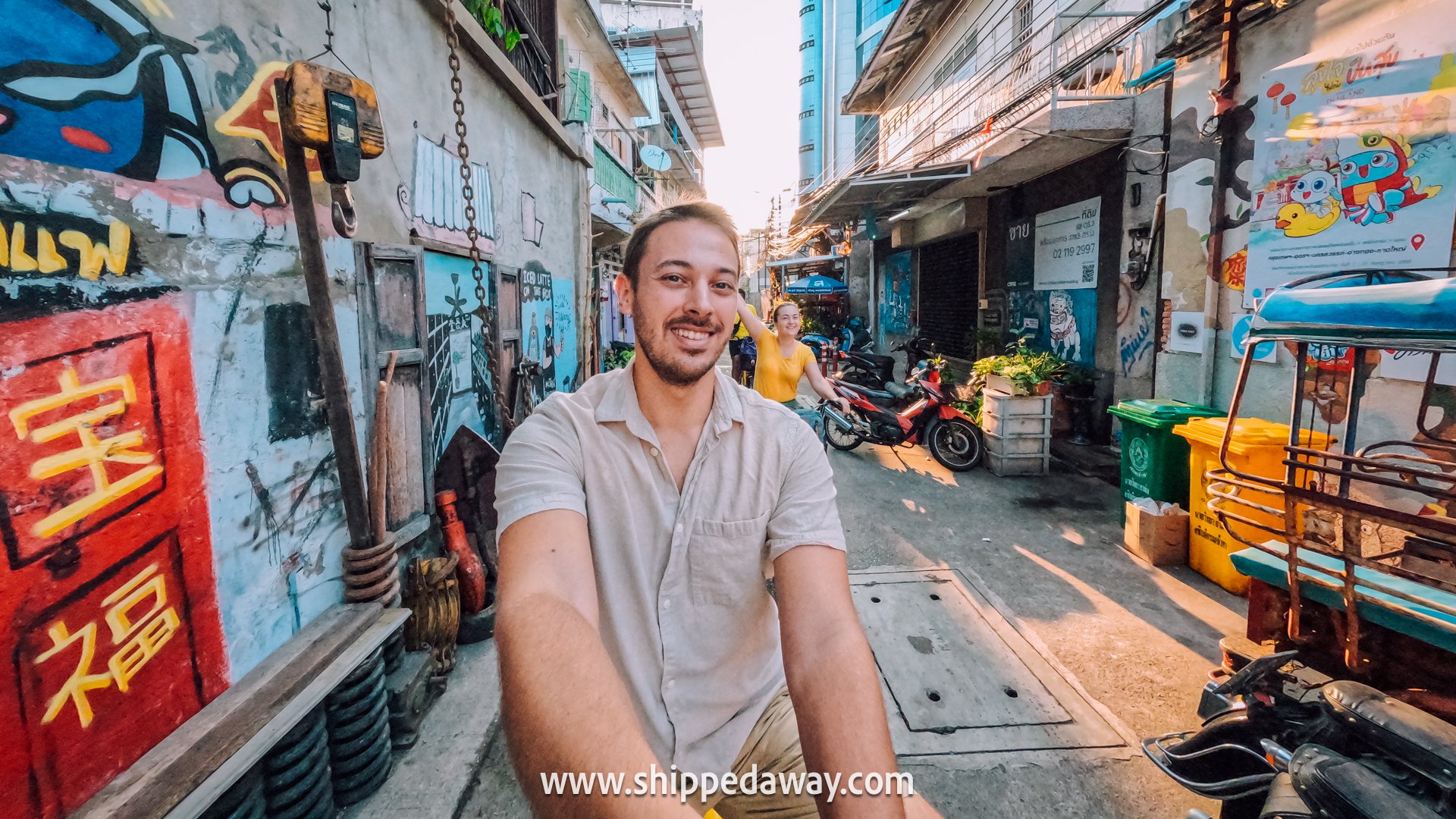 Co Van Kessel biking tour Bangkok Thailand, complete guide to chinatown bangkok, cycling in bangkok chinatown