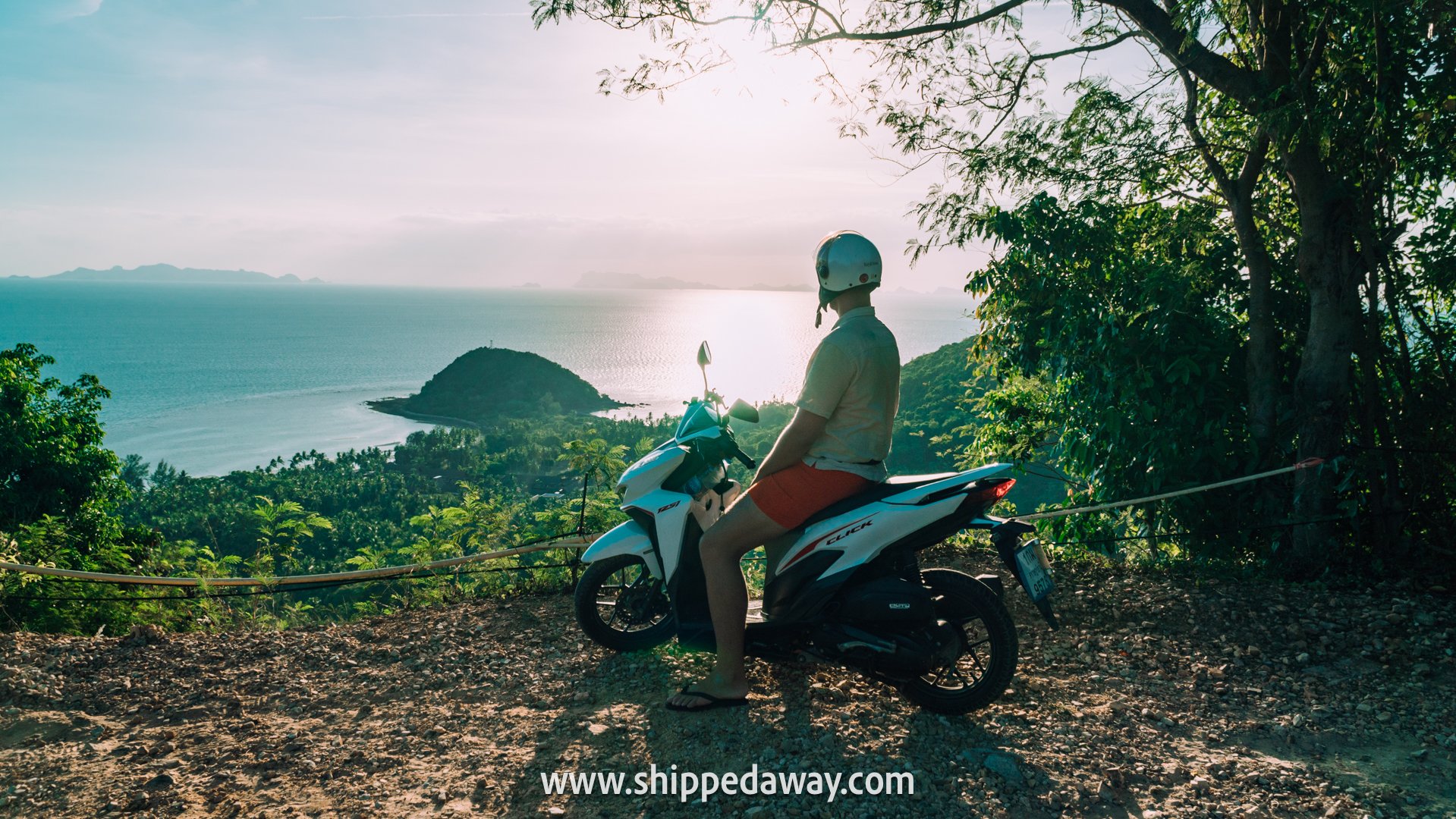 Renting a motorbike in Koh Samui, Thailand - How to go around Koh Samui