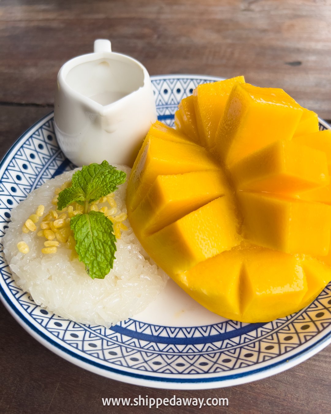 Best Thailand SIM Cards for Tourists - mango sticky rice dessert