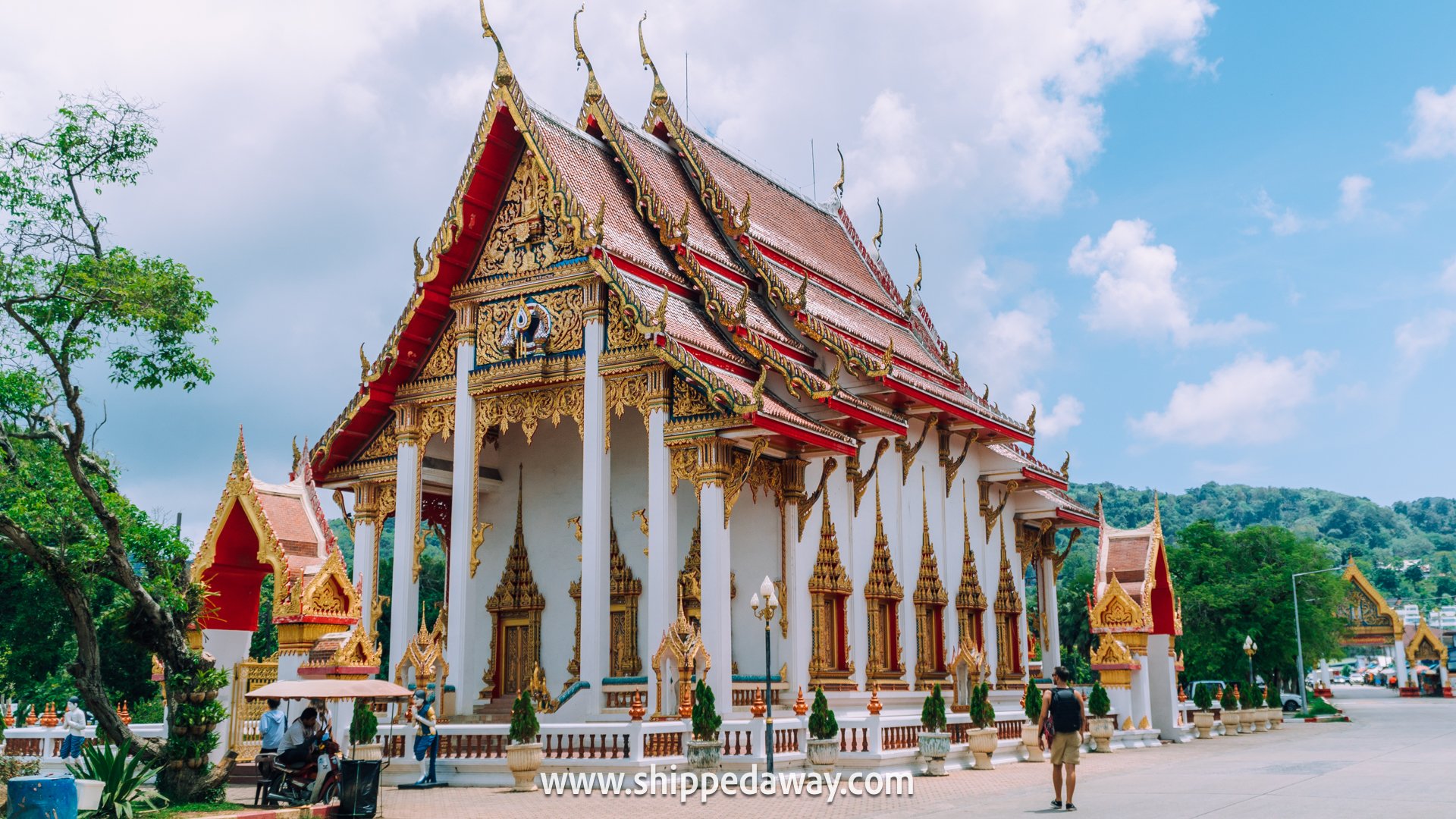 phuket temple, wat chalong worth visiting, wat chalong phuket, best phuket temples to visit