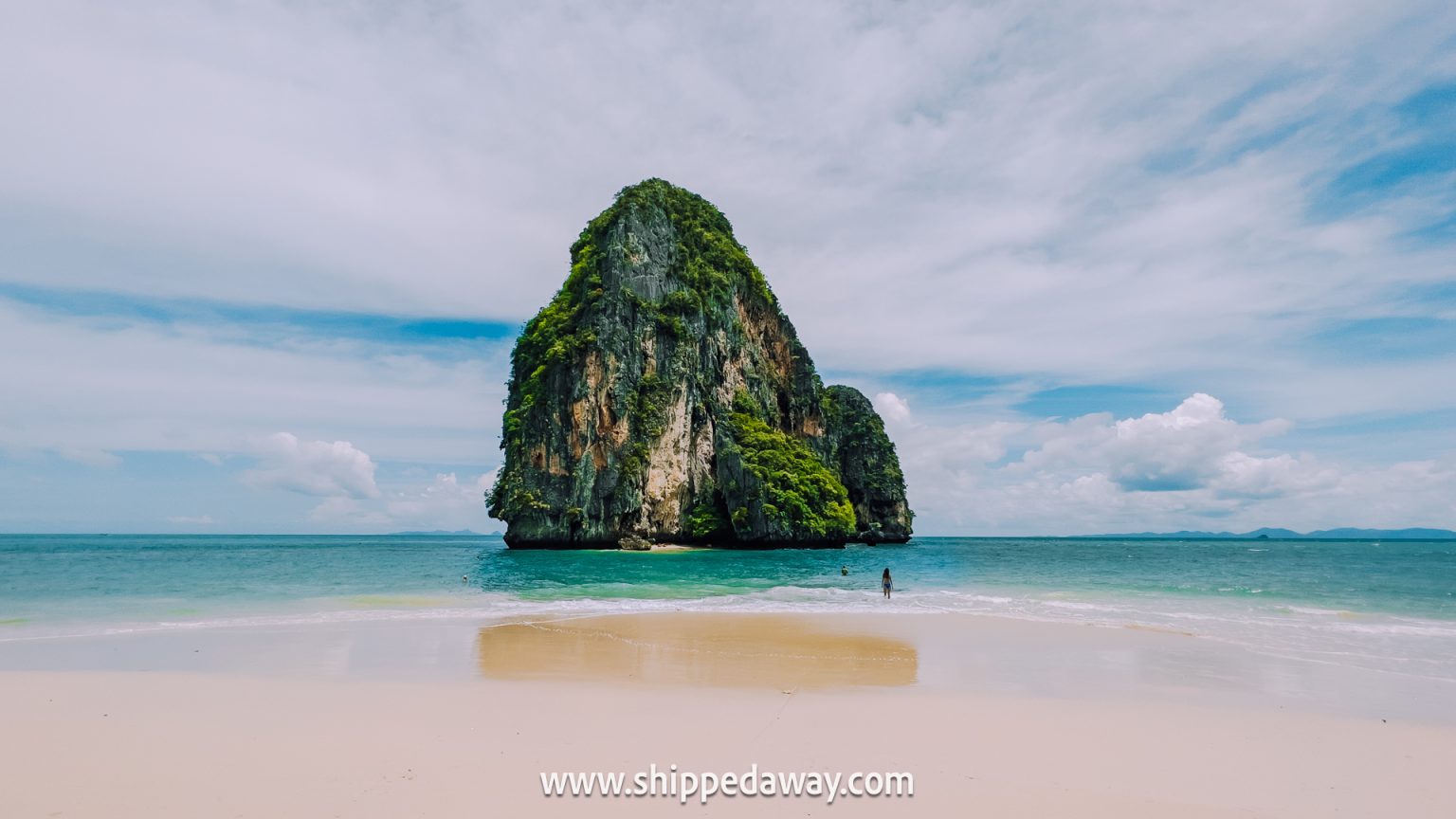 Railay Beach Krabi Things To Do (Our Railay Travel Guide)