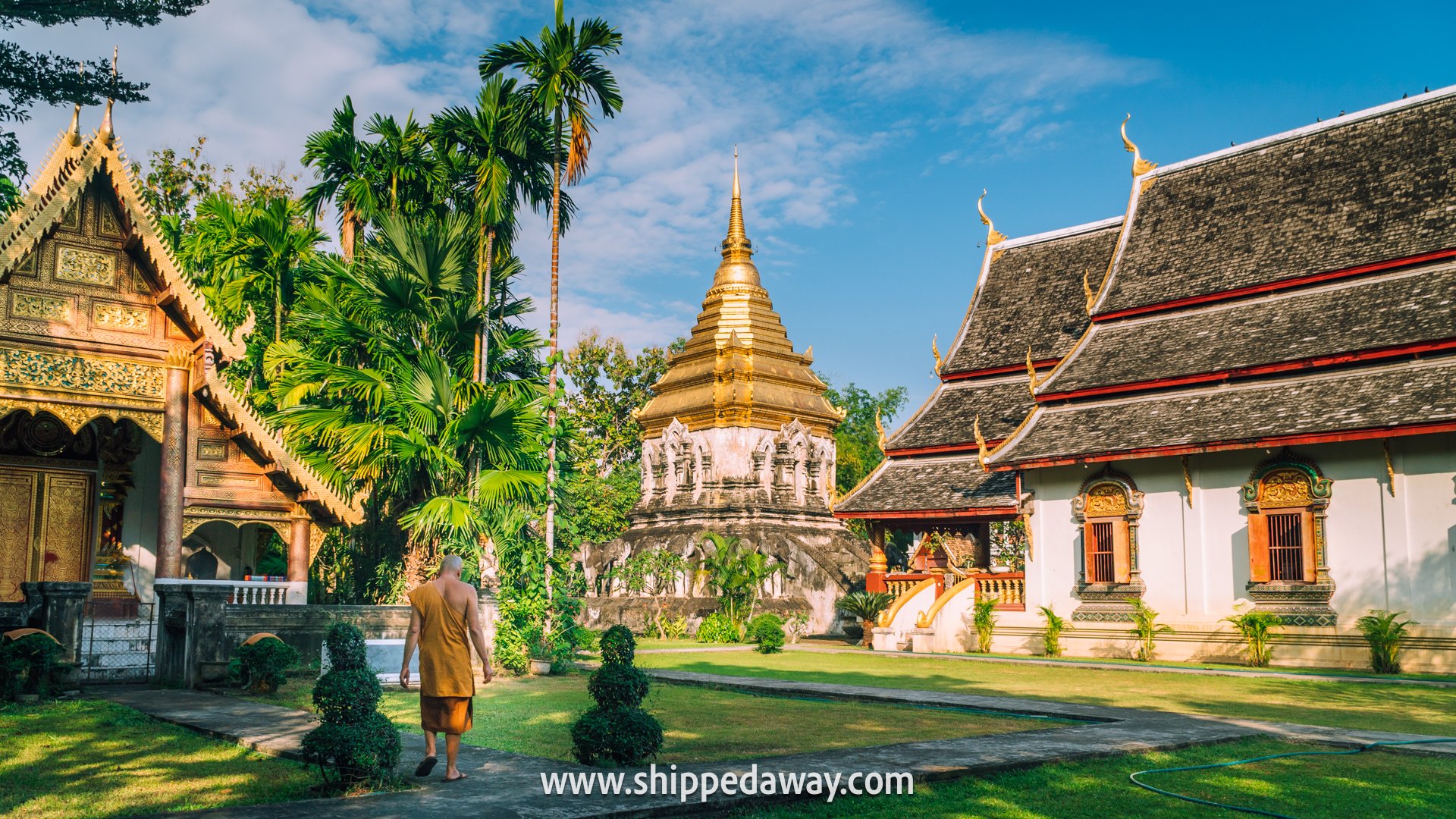 top things to do in Chiang Mai, Chiang Mai attractions - Wat Chiang Man the oldest temple in Chiang Mai - golden chedi