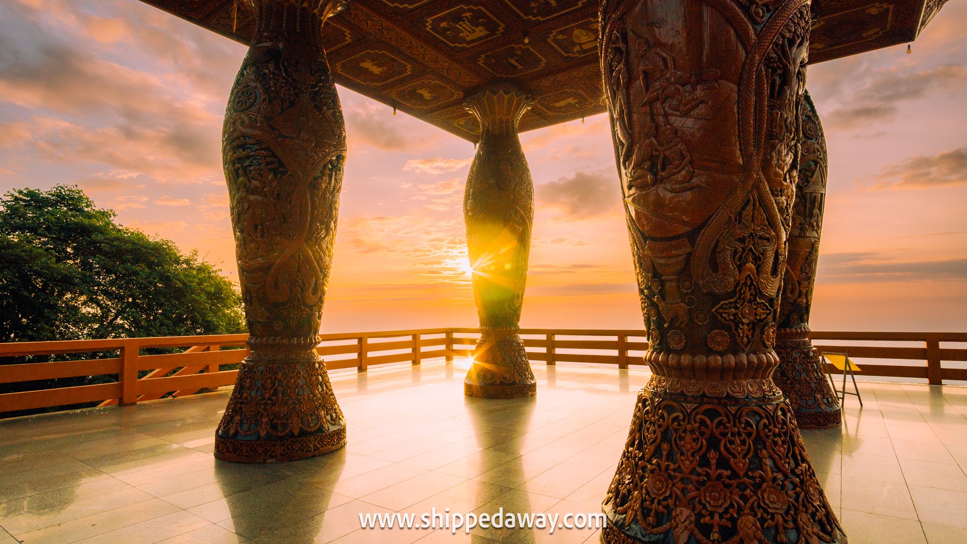 Watching sunrise at Wat Phra That Doi Suthep - Doi Suthep Temple Chiang Mai, Thailand - Travel Guide to Doi Suthep Temple