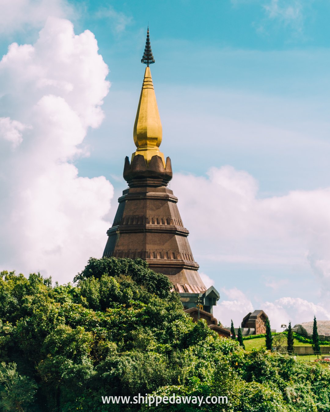 top things to do in Chiang Mai, Chiang Mai attractions - Doi Inthanon National Park - Royal Twin Pagodas - Pra Mahatat Noppamethanedon and Pra Mahatat Nopphonphusiri