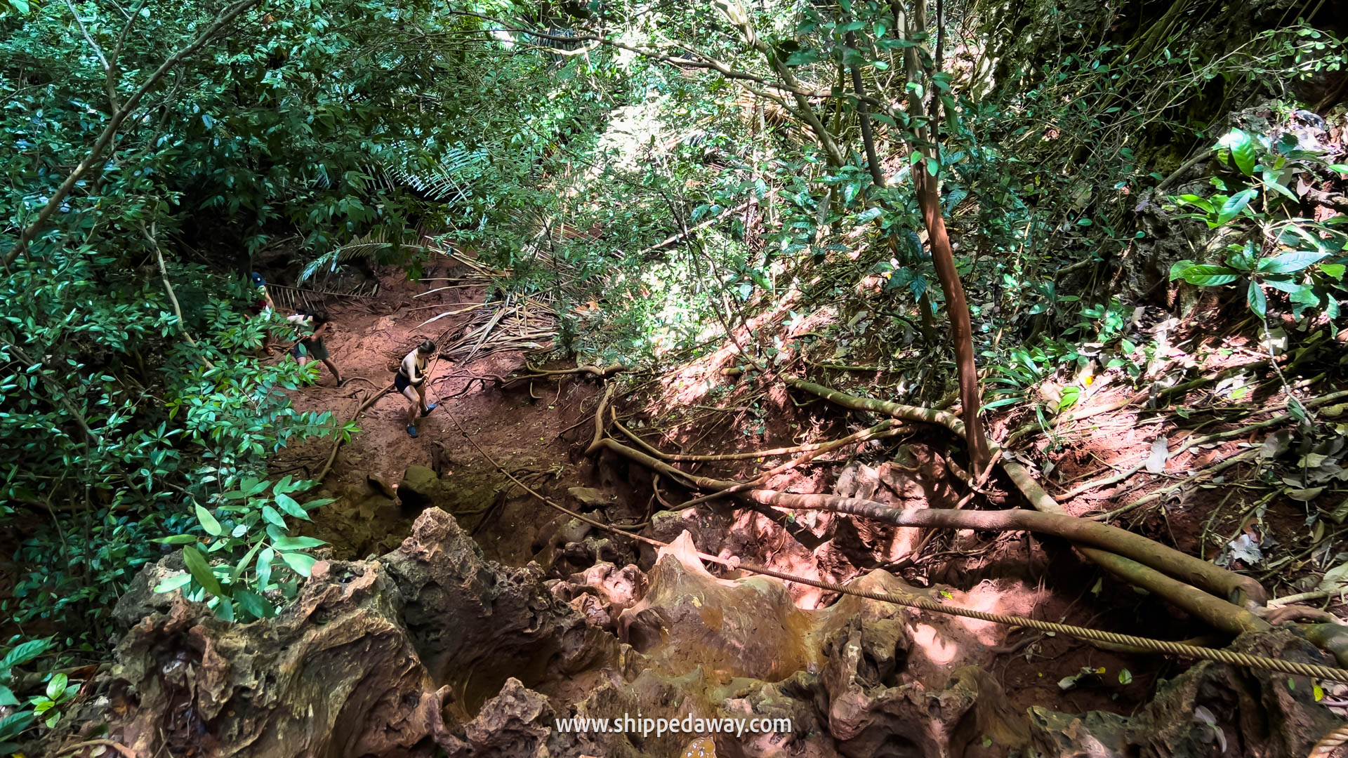 railay lagoon hike, how to visit railay lagoon