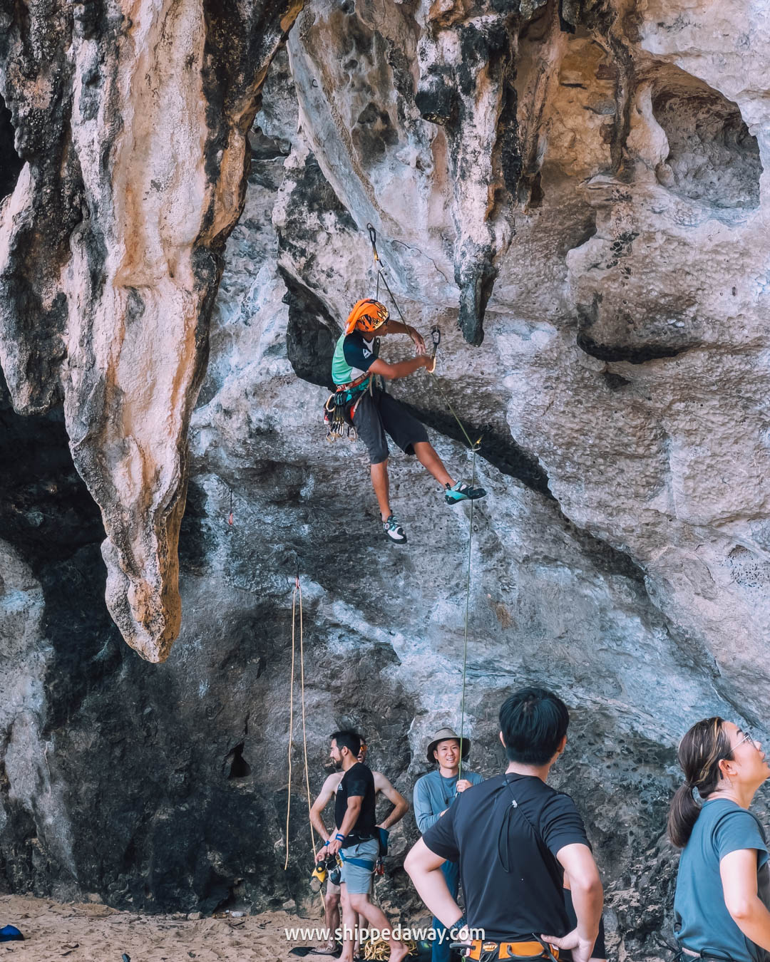 rock climbing railay thailand, rock climbing railay guide, beginner rock climbing railay