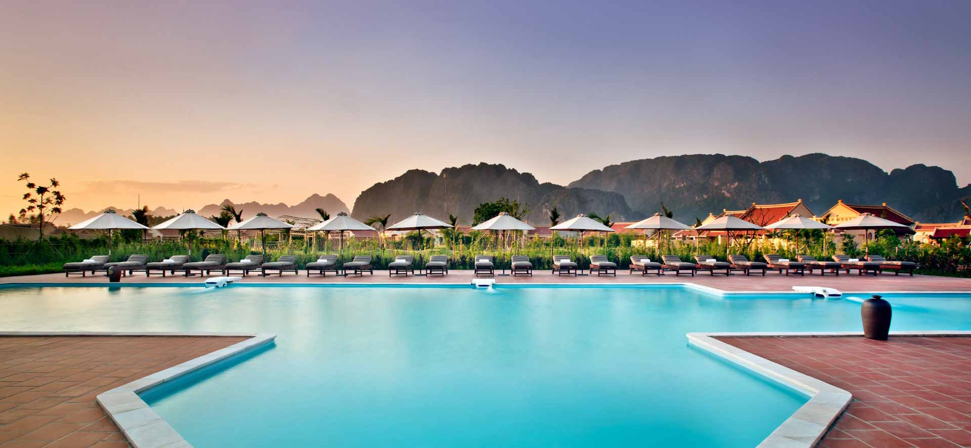 Emeralda Resort Van Long Ninh Binh - Van Long Natural Reserve hotels