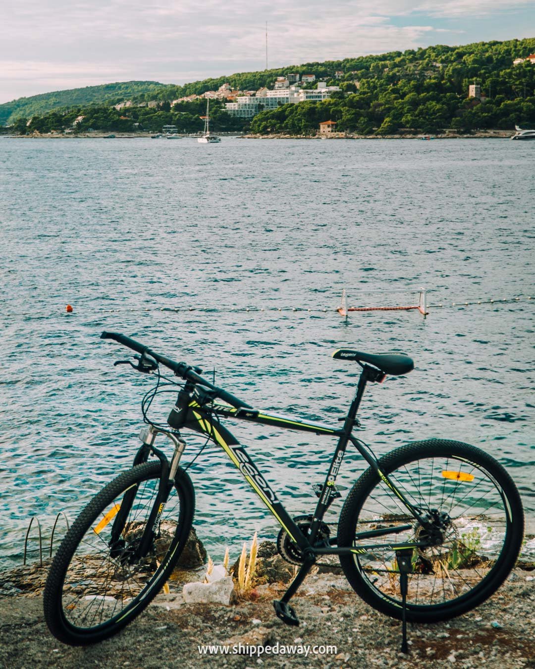 Must-do things in Hvar, Croatia - biking