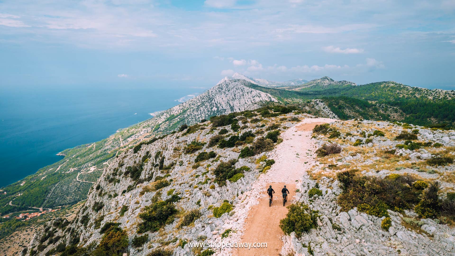 Must-do things in Hvar, Croatia - Mountain biking trail