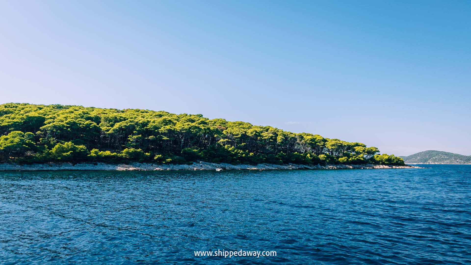 Must-do things in Hvar, Croatia - Paklinski Islands