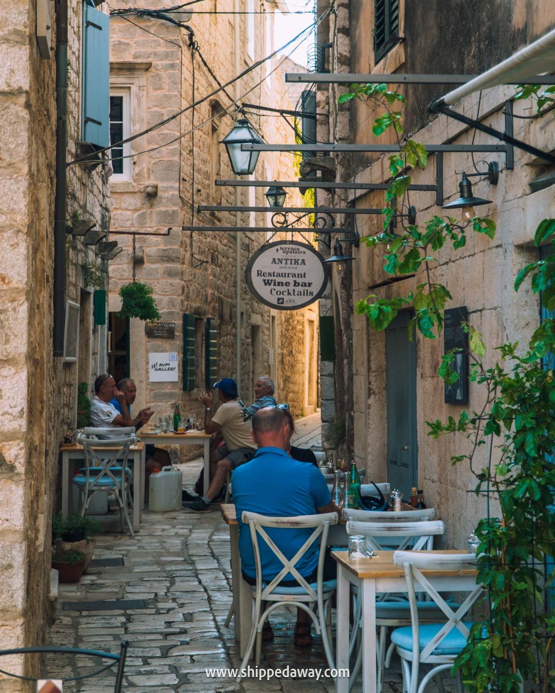Must-do things in Hvar, Croatia - Stari Grad Antika wine bar and restaurant
