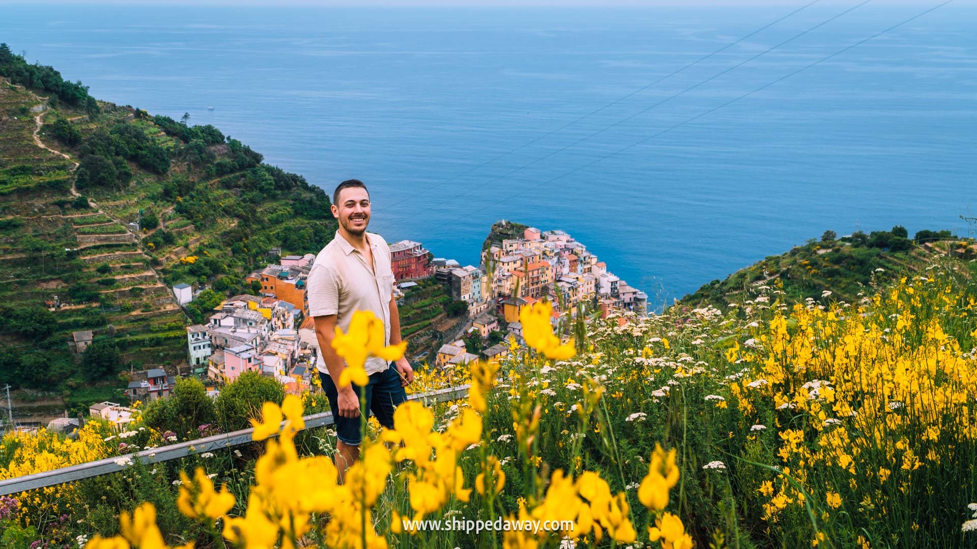 Manarola viewpoint Cinque Terre - hiking in Cinque Terre - Cinque Terre route - Cinque Terre path - Corniglia to Manarola hiking route