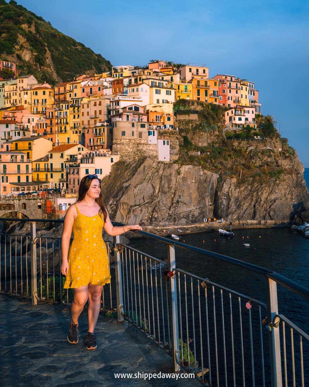 Manarola sunset, Cinque Terre hiking, Corniglia to Manarola via Volastra hike Cinque Terre, Manarola photo spot