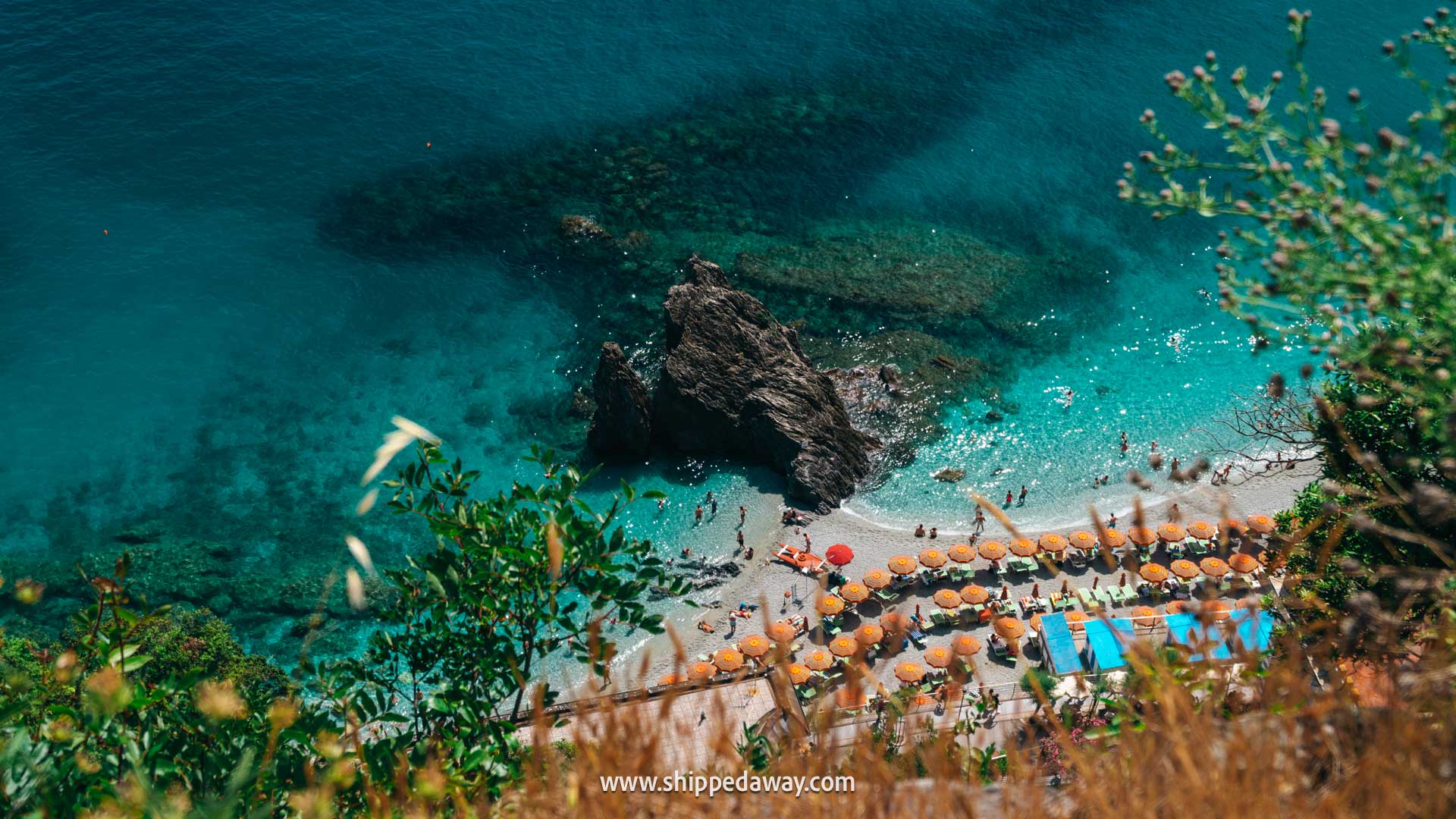 Monterosso beach - Cinque Terre Card - Cinque Terre Train Card - Cinque Terre Trekking Card