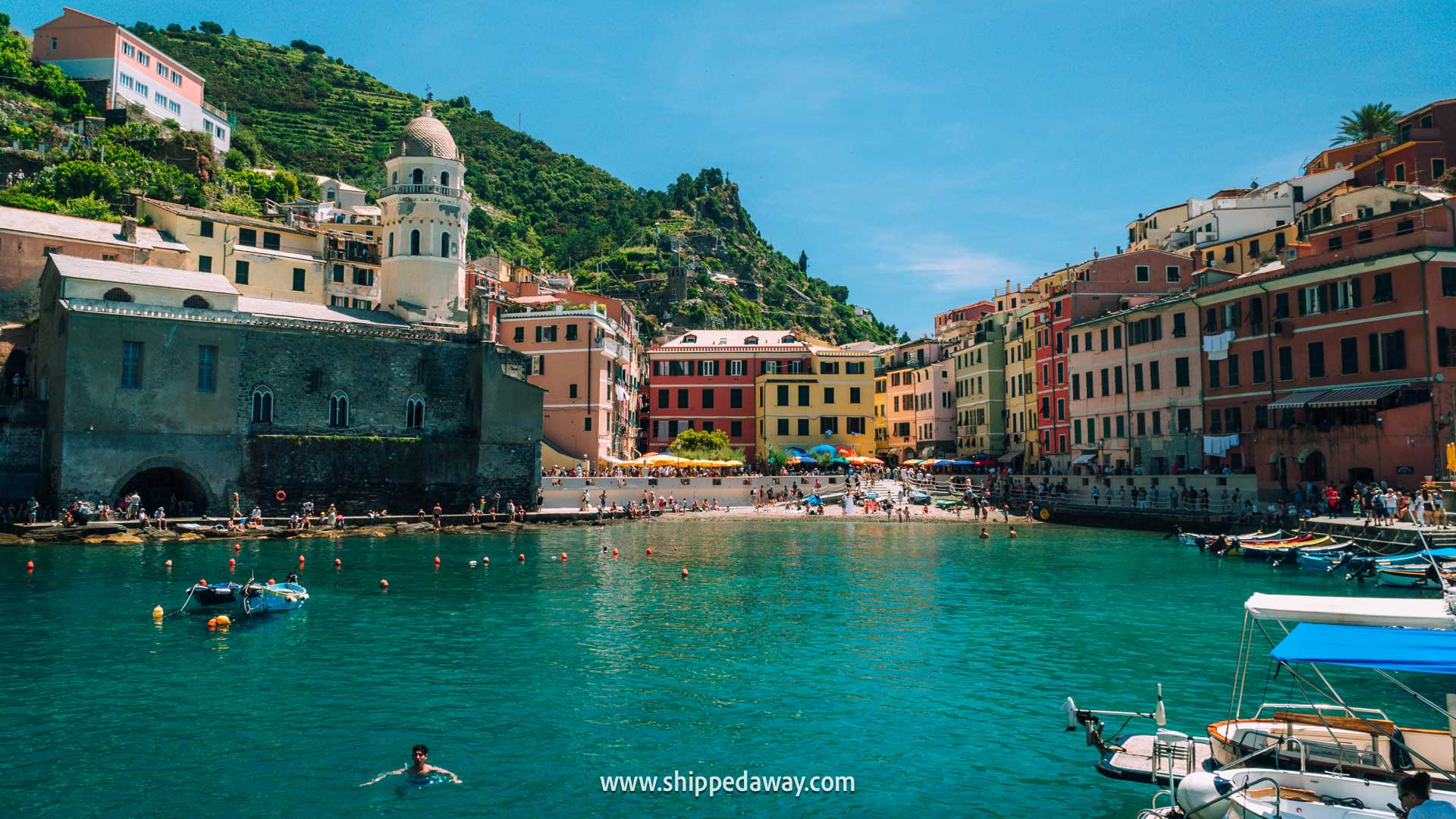 Vernazza rocks - best photo locations in Cinque Terre - best Cinque Terre viewpoints - best views in Vernazza