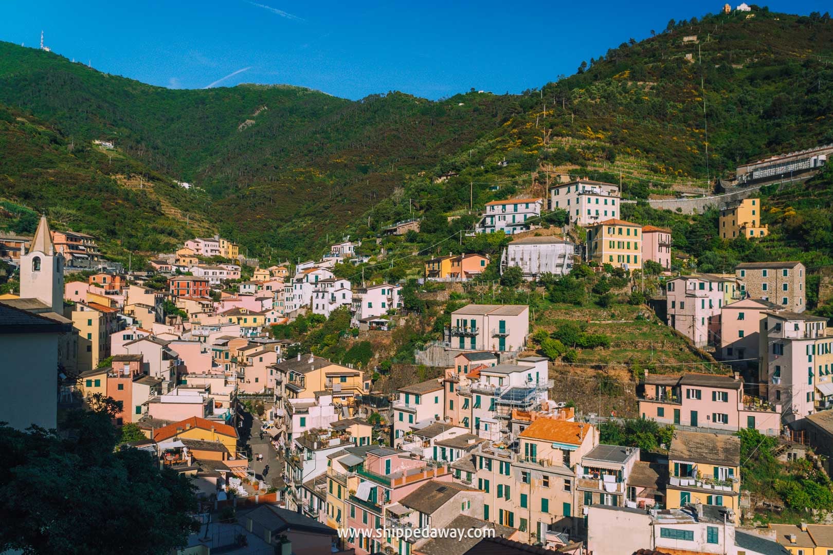 Cinque Terre by car? Honest review & where to park - Riomaggiore area