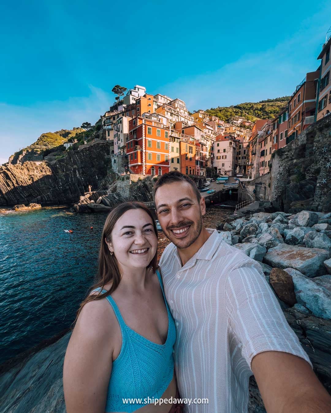 Riomaggiore Rocks Viewpoint - best photo locations in Cinque Terre - top Cinque Terre viewpoints - best views in Riomaggiore