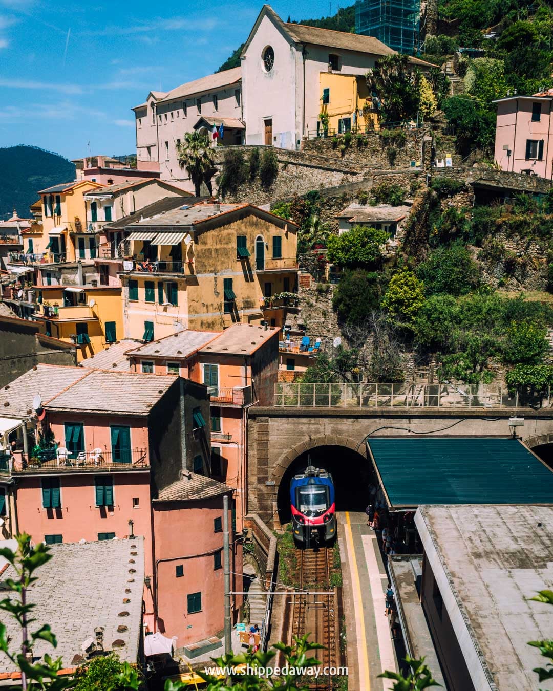 train in Cinque Terre - Cinque Terre Card - Cinque Terre Train Card - Cinque Terre Hiking Card