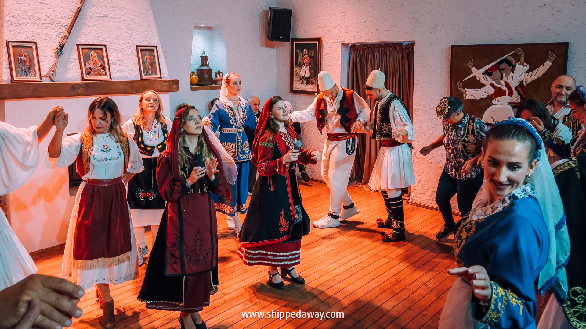 Albanian Night - cultural show in Tirana