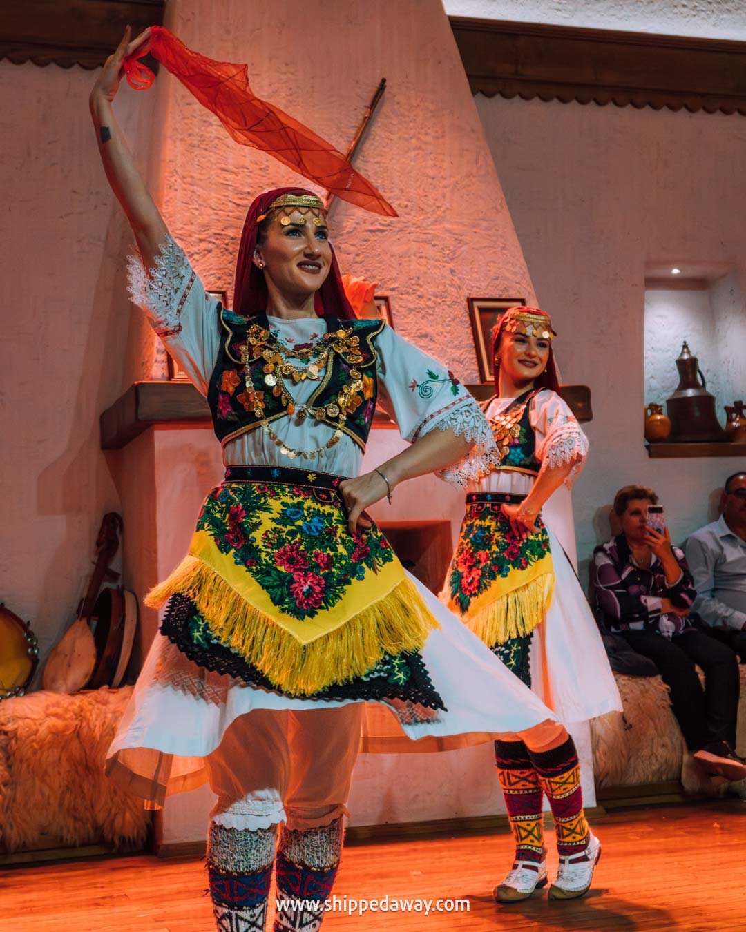 Albanian Night - cultural show in Tirana