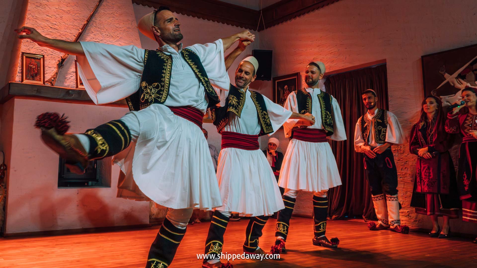 Albanian Night - cultural show in Tirana
