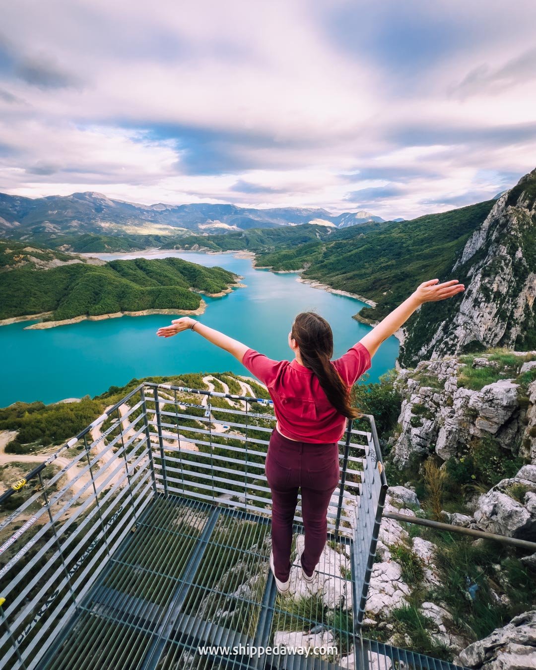 How to visit Bovilla Lake in Albania - taking photos on the viewpoint platform