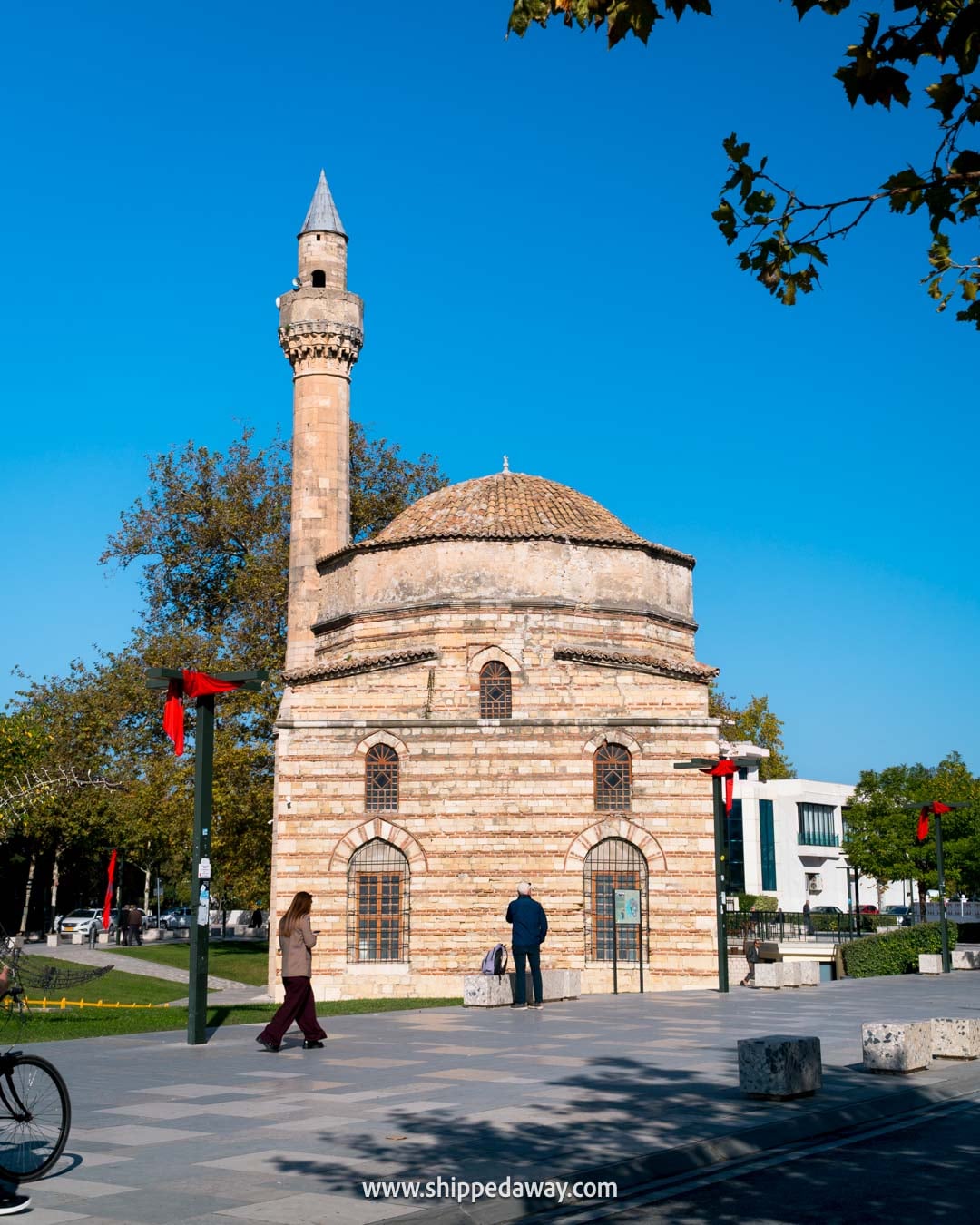 What to see in Vlore - Things to do in Vlore - Muradie Mosque, Lead Mosque