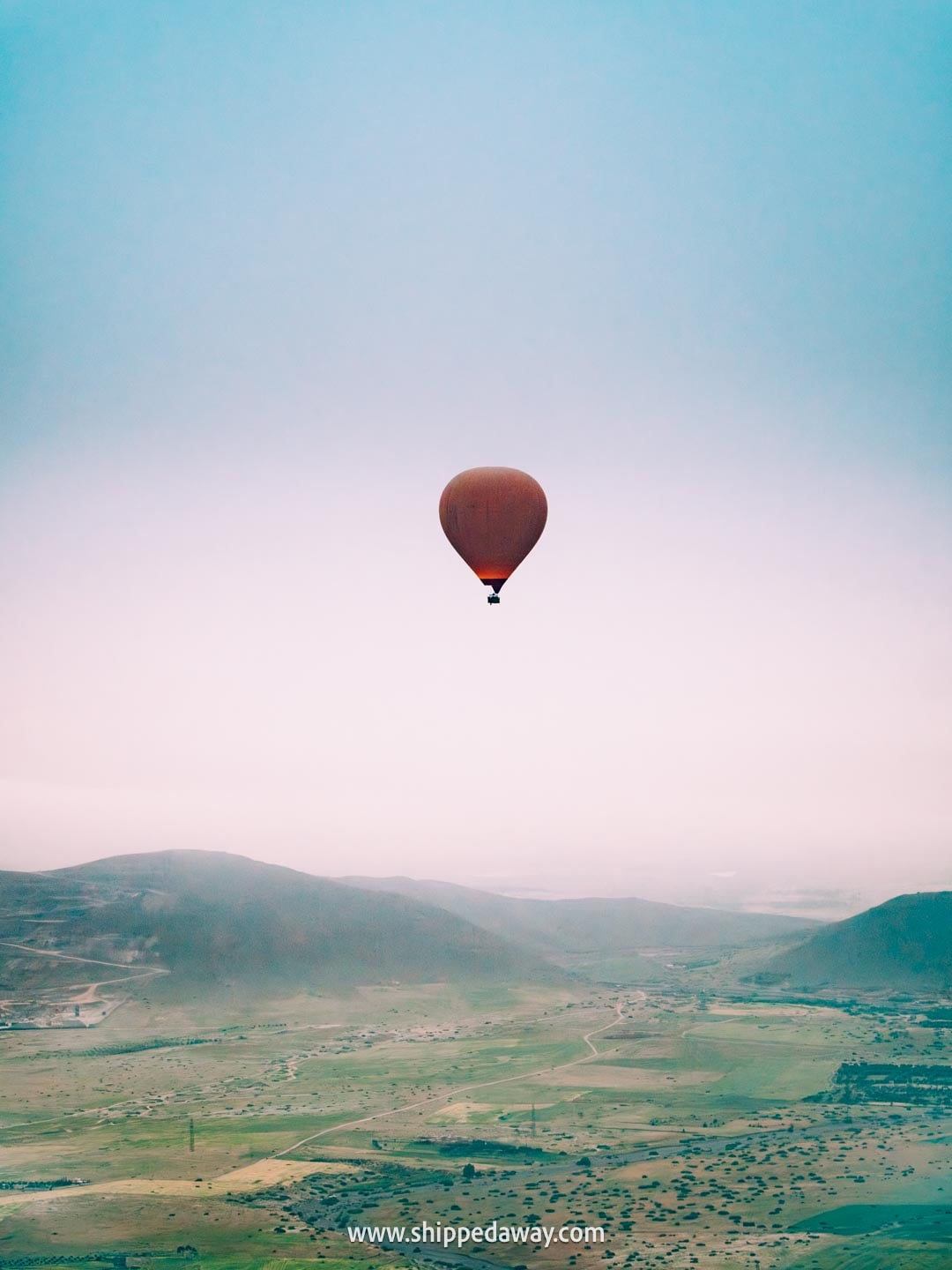 Things to do in Marrakesh, Morocco - view of a hot air balloon on a hot air balloon flight
