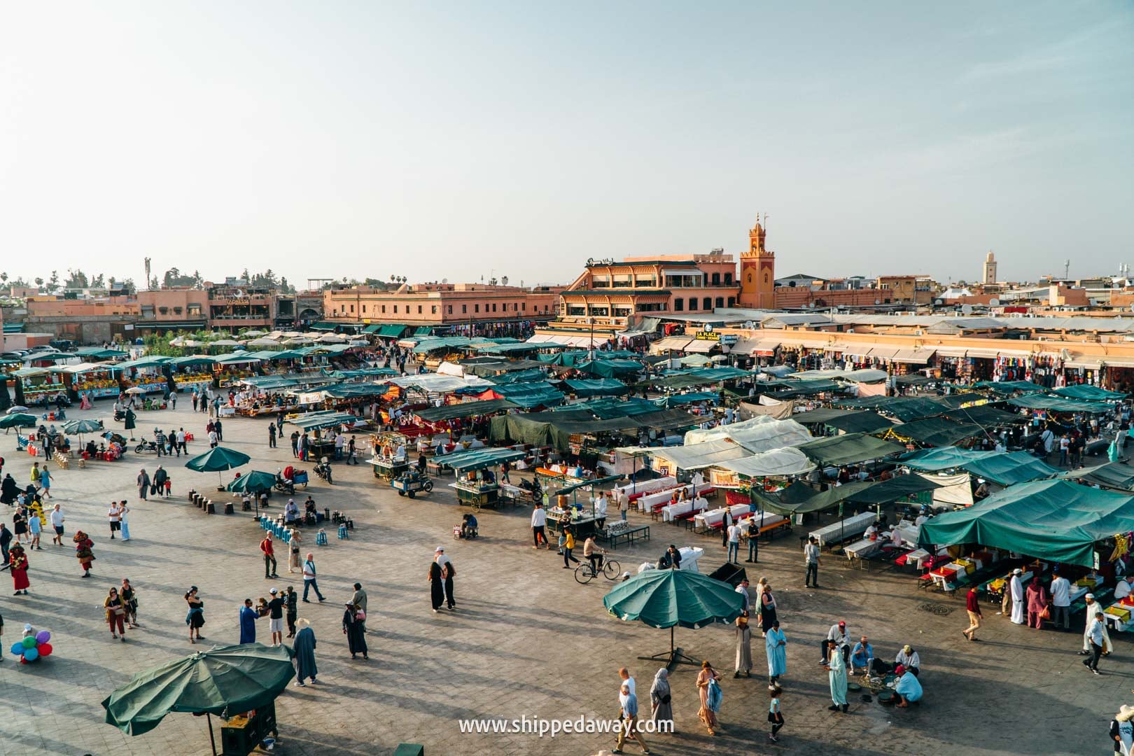 Things to do in Marrakesh, Morocco - busy Jemaa el-Fnaa square
