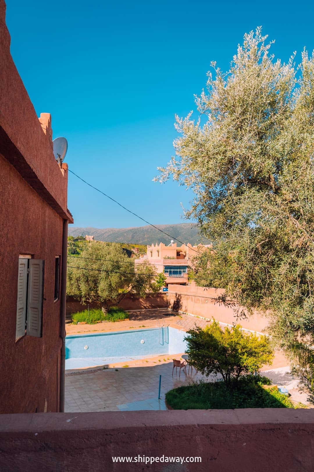 Guide to Ouzoud Waterfalls with tips from our two-night visit - hotel where we stayed
