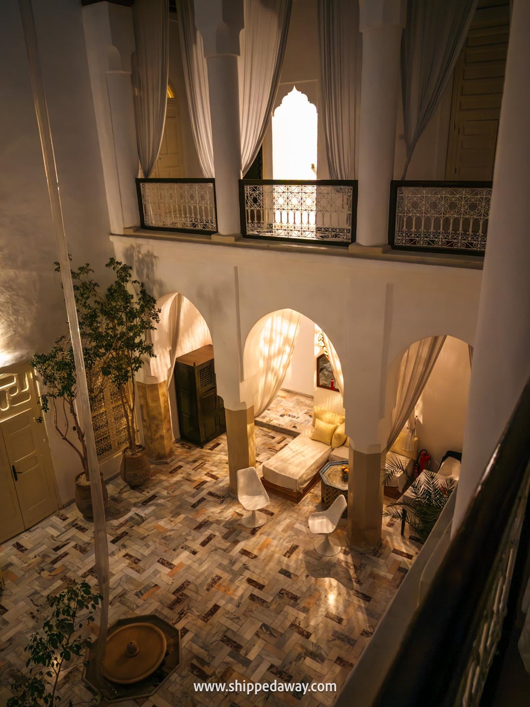 best Marrakesh riads - Riad Tizwa at night