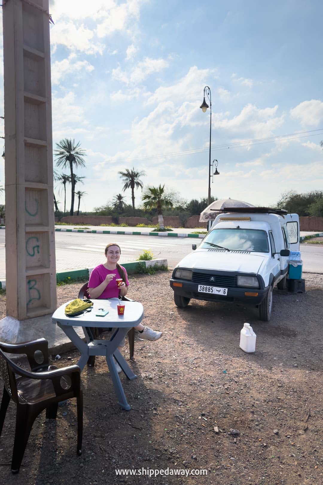 Road to Ouzoud Waterfalls from Marrakesh - coffee at a roadside car cafe