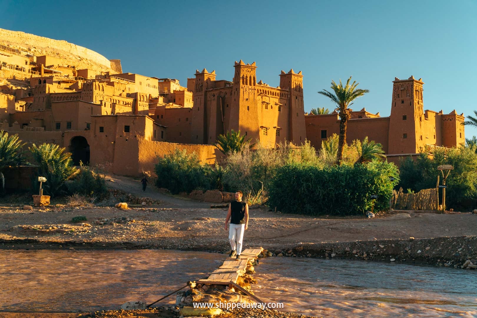 Ait Benhaddou Travel Guide - How to visit Ait Benhaddou - free entrance - small river bridge