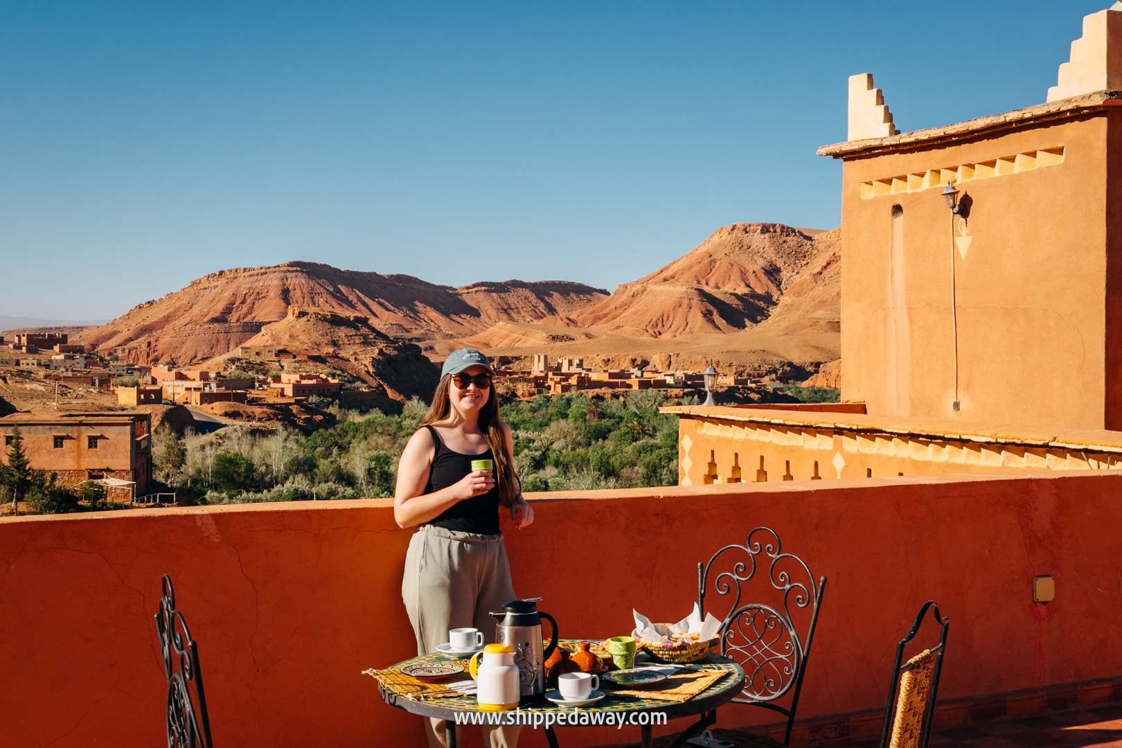 Ait Benhaddou Travel Guide - How to visit Ait Benhaddou - breakfast with views at our Kasbah hotel