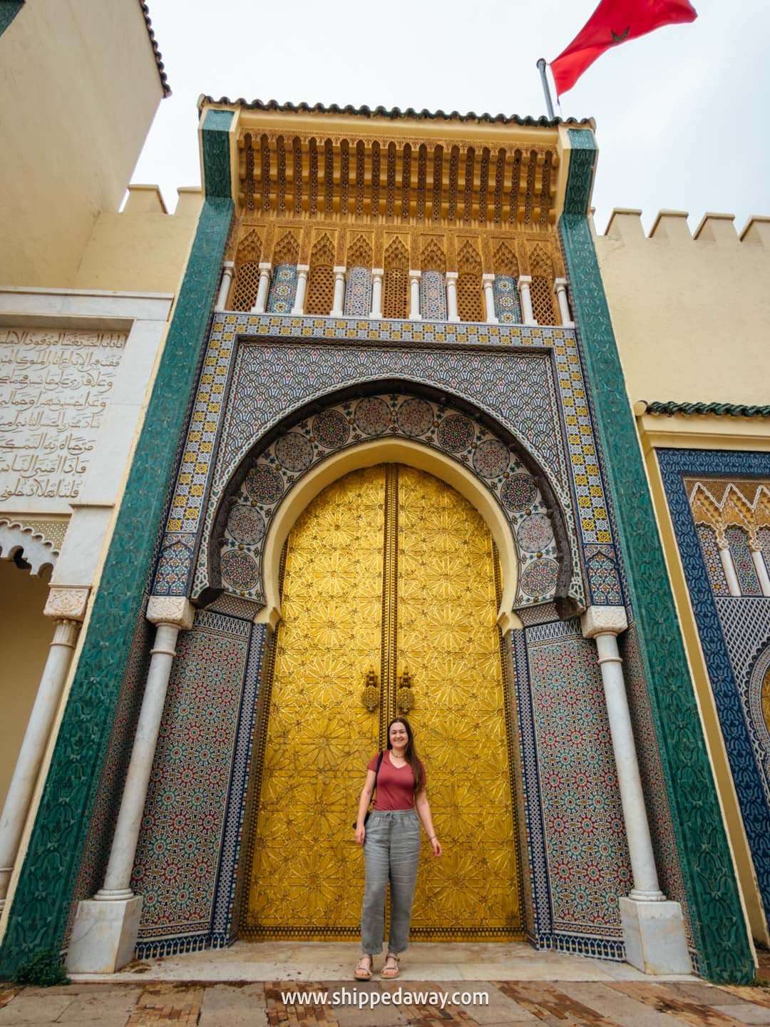 Things to do in Fes, Morocco - what's worth visiting in Fes - palace gates