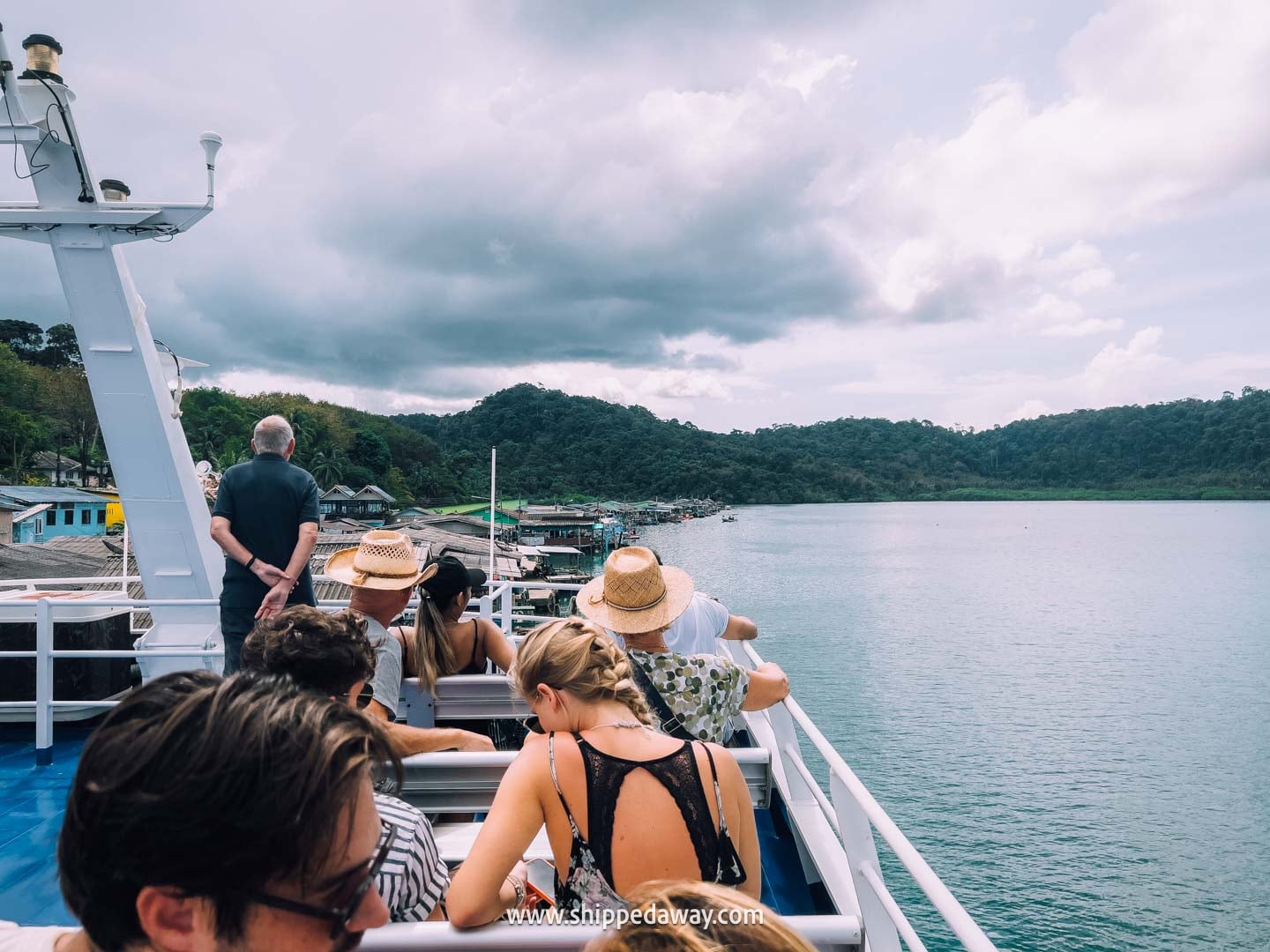 Which Trat Island Is Best? Ferry travel between the islands