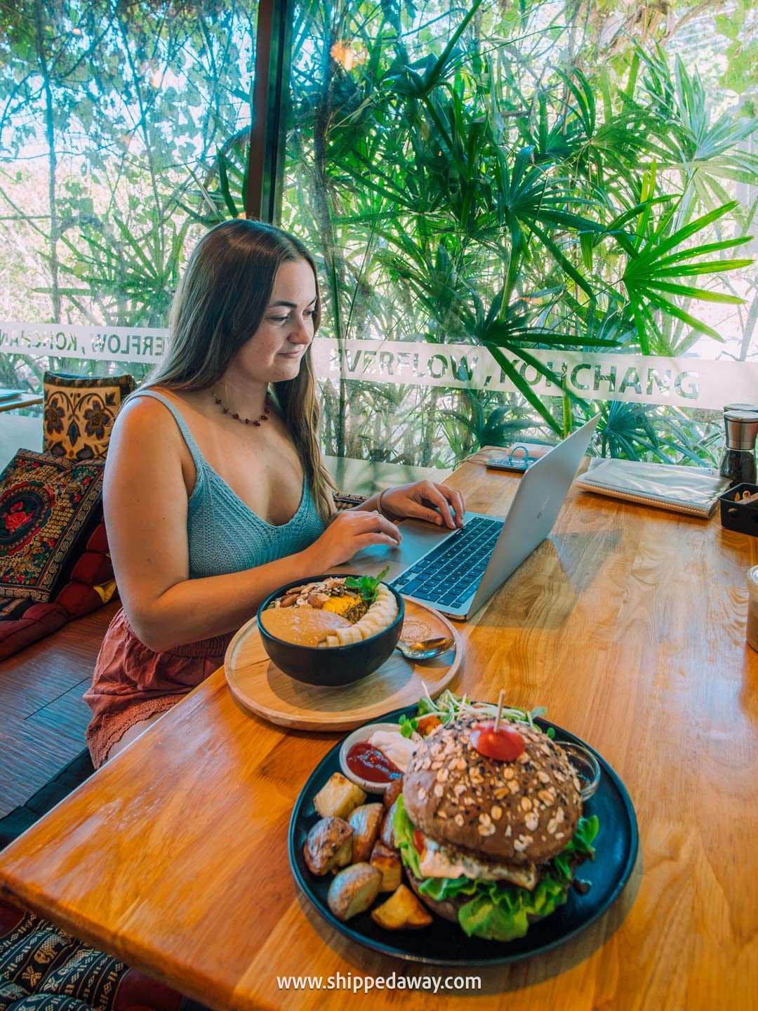 Which Trat Island is the best for food? Everflow restaurant on Koh Chang