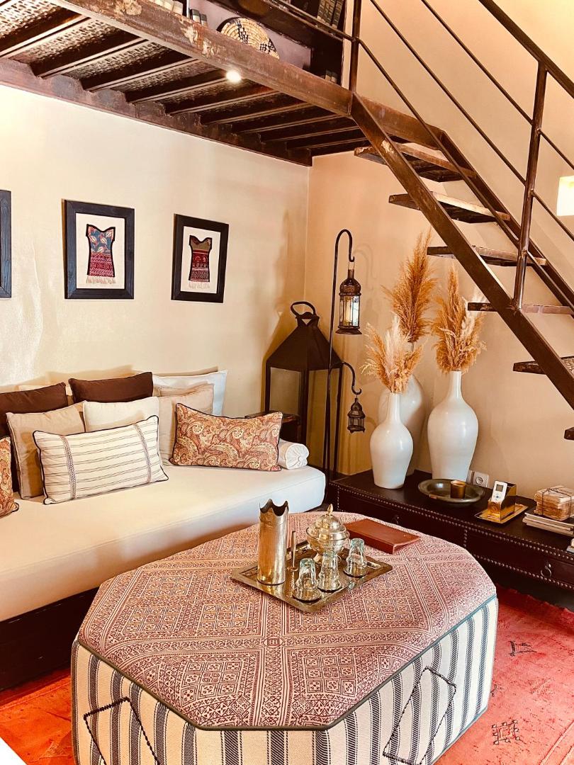 best Marrakesh riads - Riad Abracadabra room