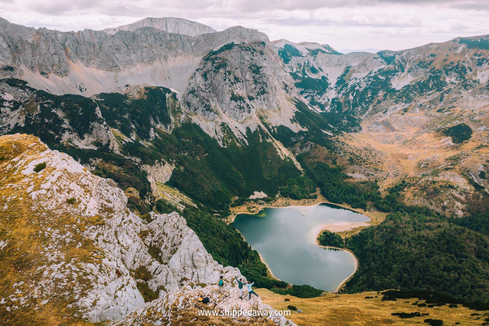 Review of Ubigi eSIM in Bosnia and Herzegovina - hiking in Sutjeska
