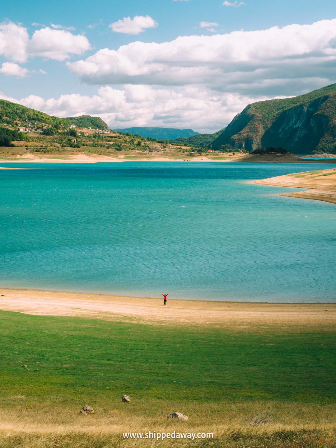 Two weeks in Bosnia and Herzegovina - 2-week Bosnia and Herzegovina itinerary - beach of Rama Lake